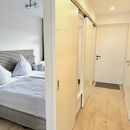 Kuntscher, Enken Und Krüger, Arne App Nr 205 Im Haus Seelust Schonberger Strand